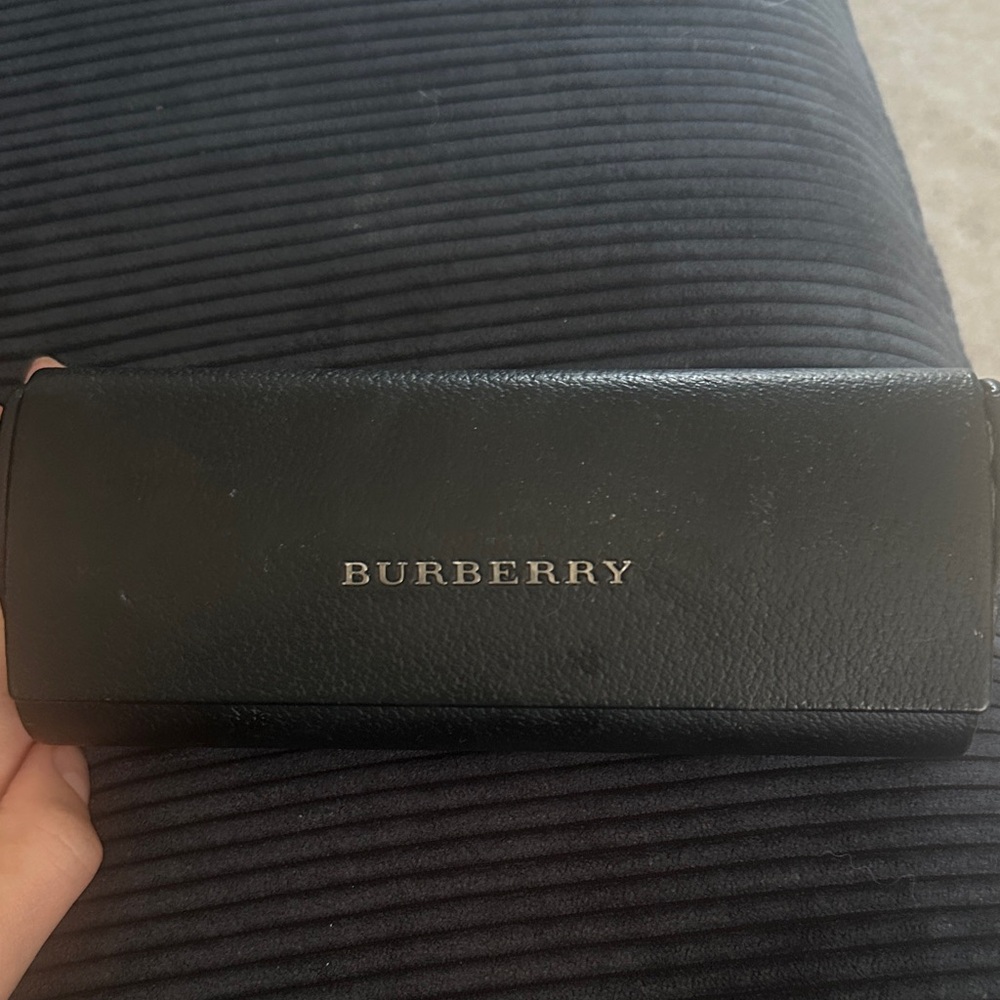 Burberry Black Sunglasses Case
